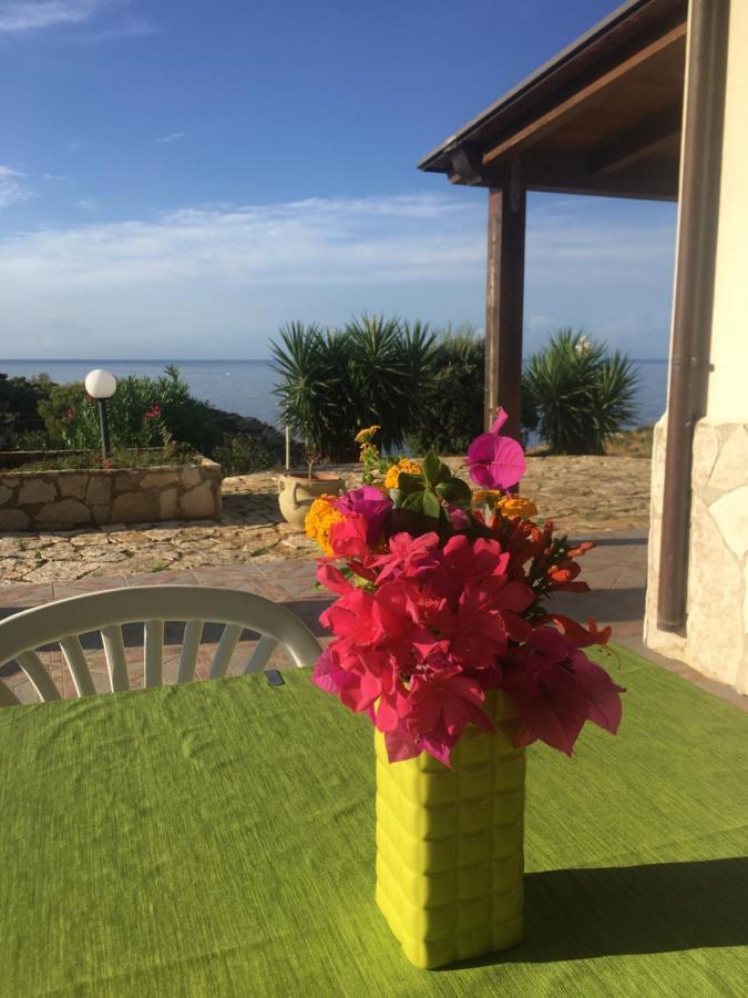 Hotel Cala rossa Castellammare del Golfo Esterno foto